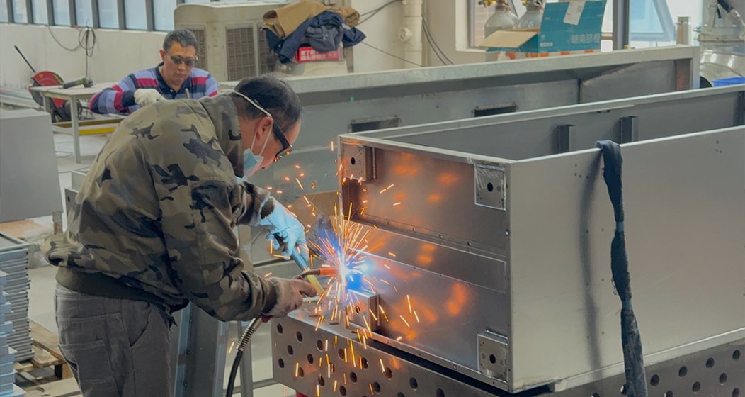 Precise Positioning Welding